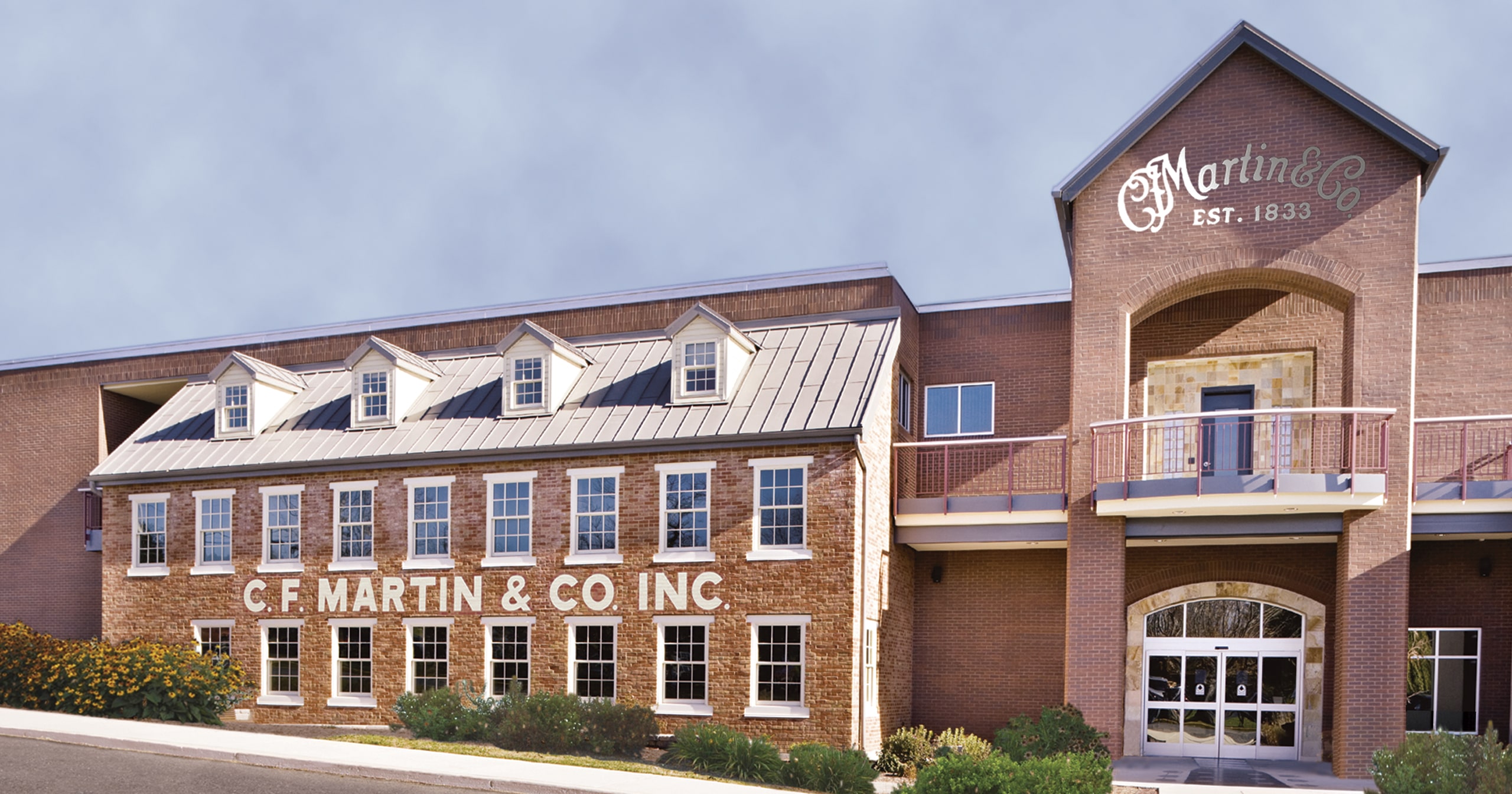 MARTIN GUITAR FACTORY TOUR 2025 image