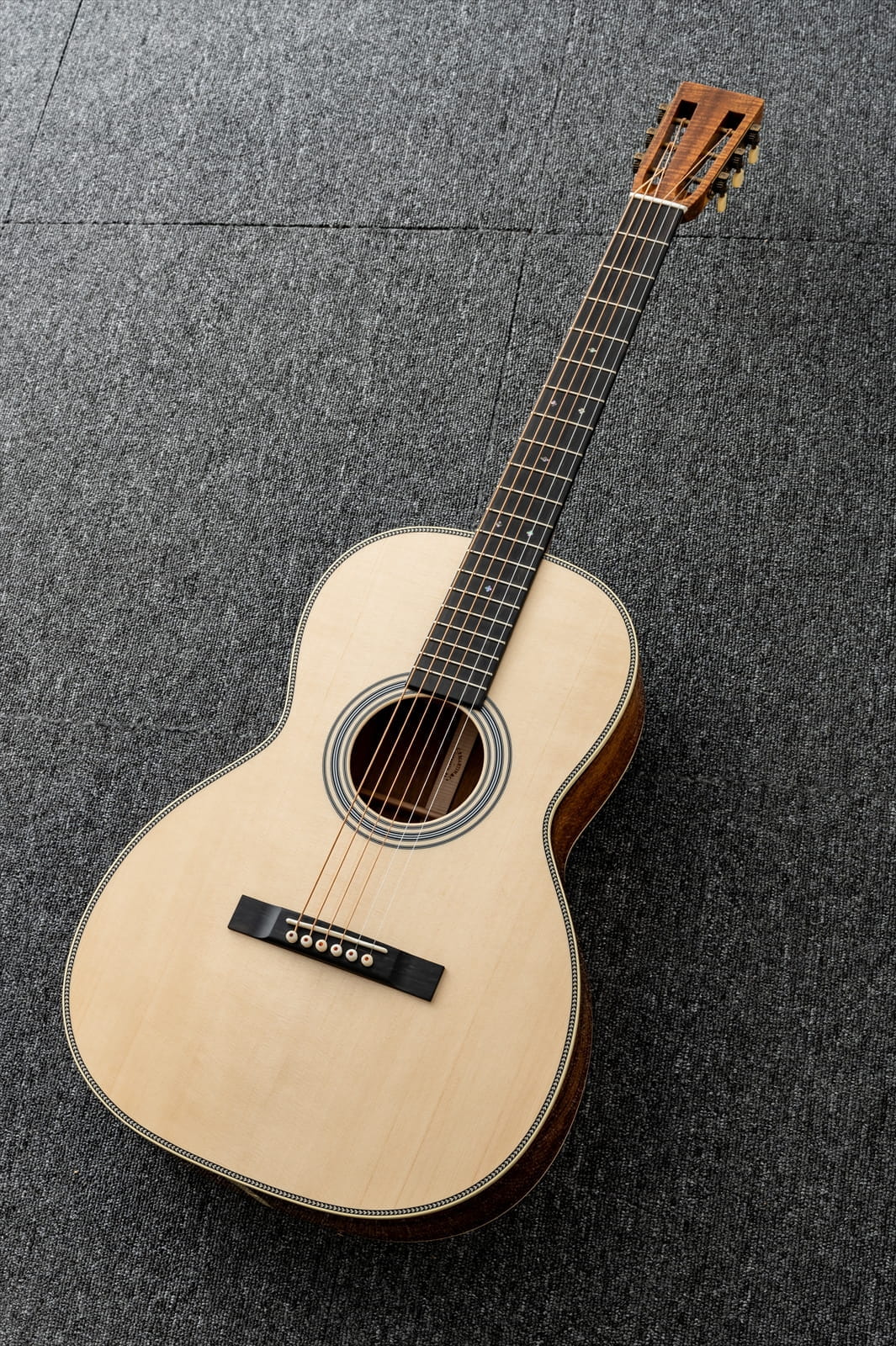 Custom Shop Pre-Build 0-28S Englean Spruce / Highly Flamed Koa