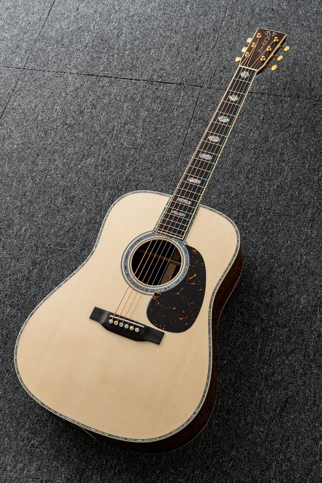 Custom Shop Pre-Build D-42 Euro Spruce / Guatemalan Rose
